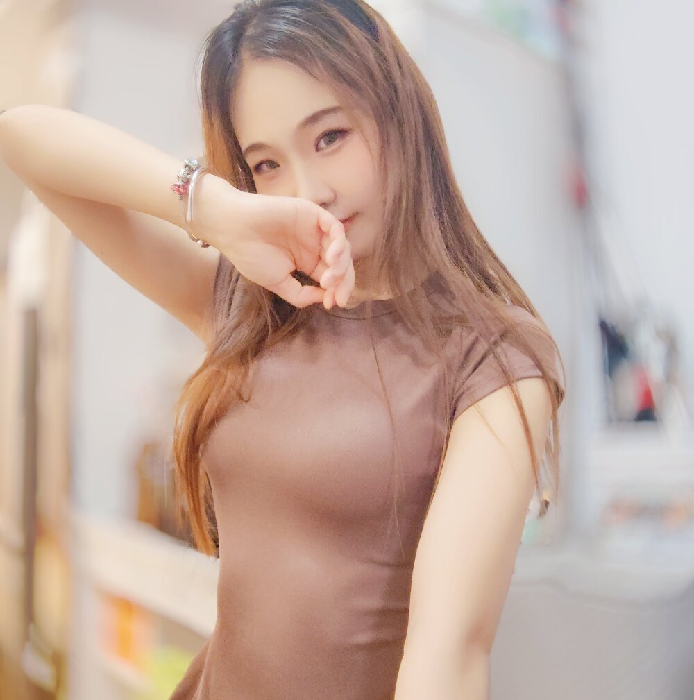 Chanee-9 Chatroom