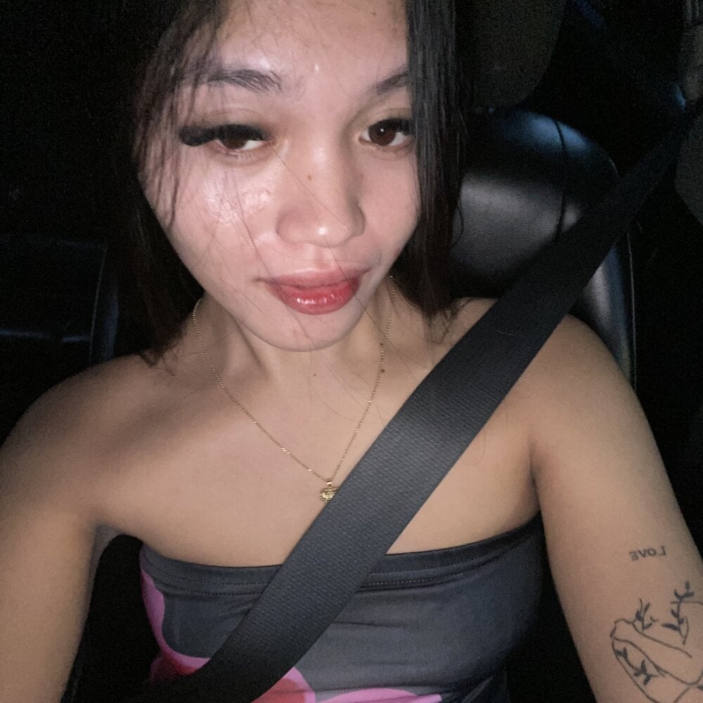 Chantellefuckdoll14 Chatroom