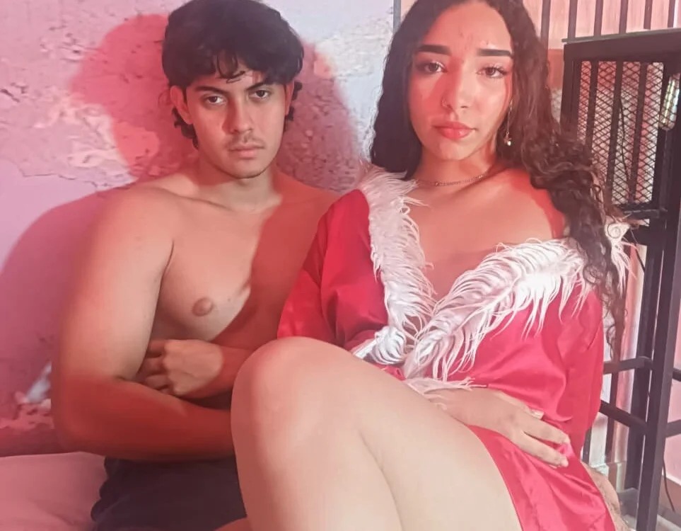 CharloteAndBrian Chatroom