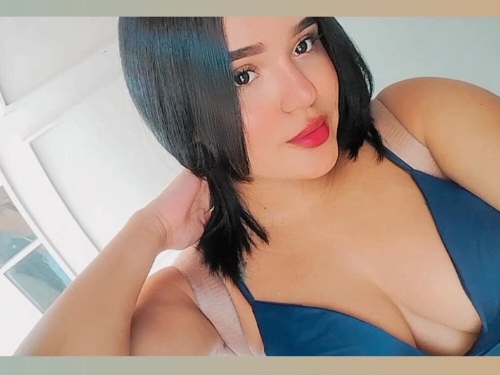 Charlotte-Chanell Chatroom