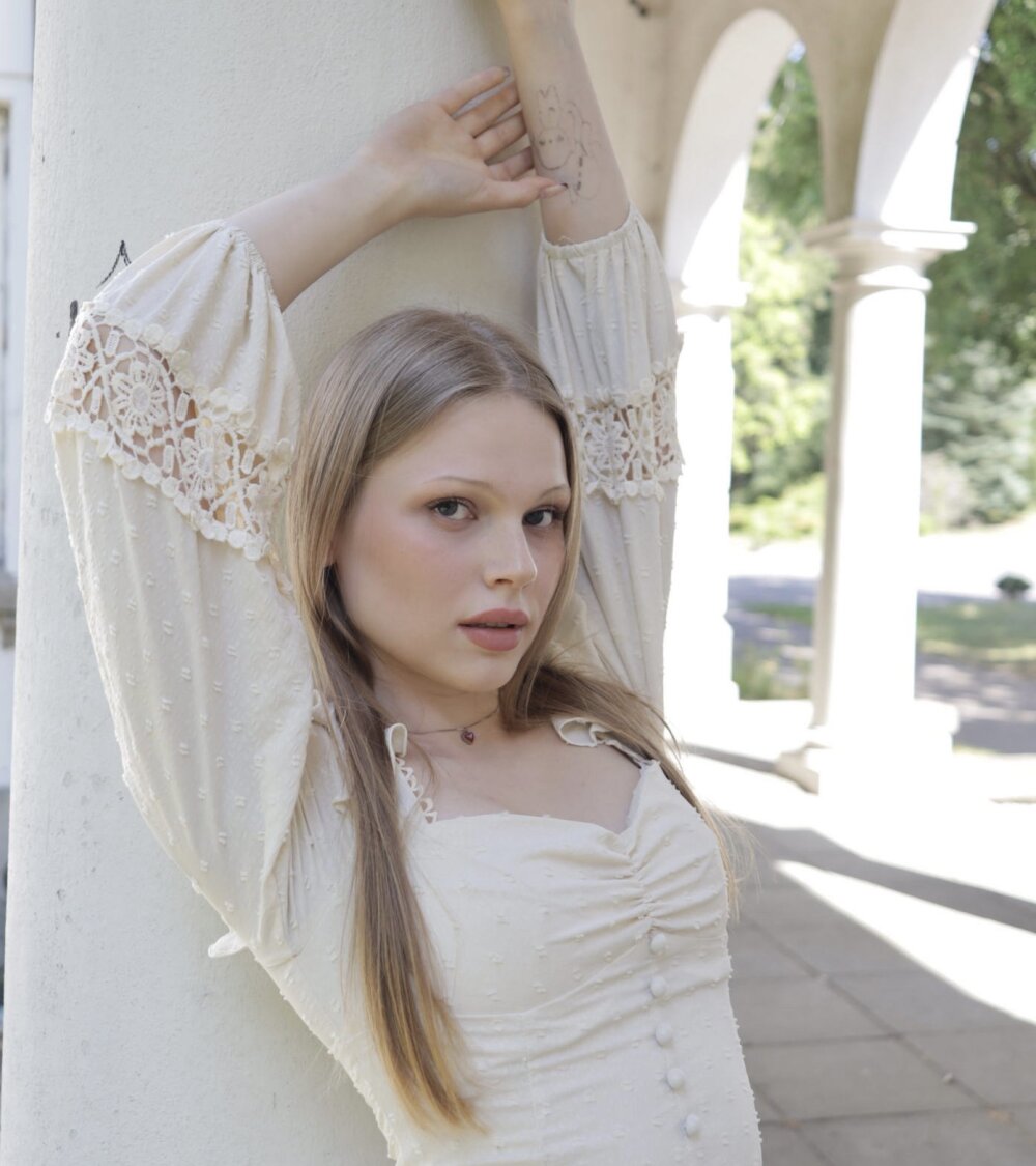 Charlotte_Dreams Chatroom