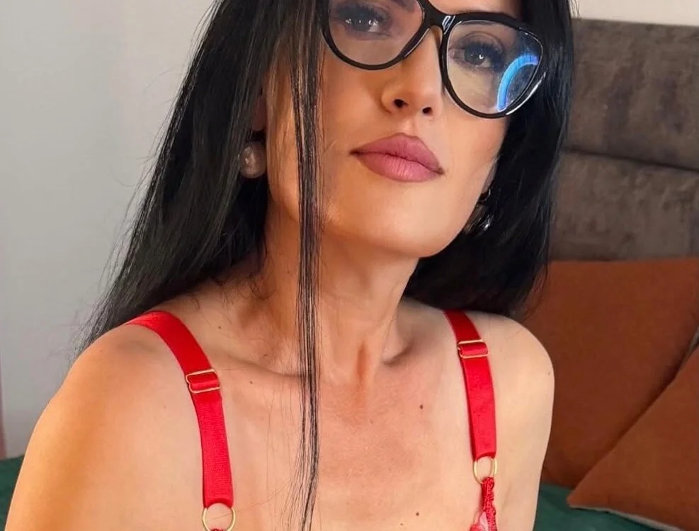 CharmingAmanda Chatroom