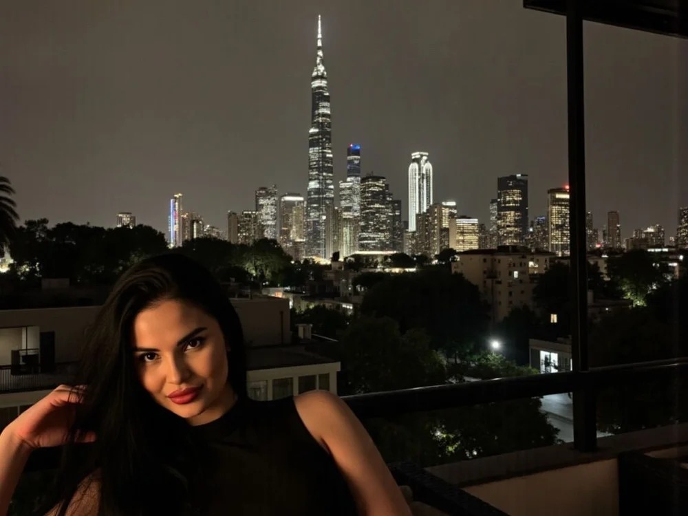 CharmingChriss Chatroom