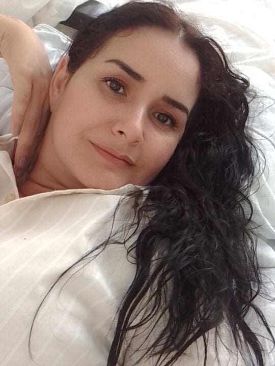 CharolValeria Chatroom