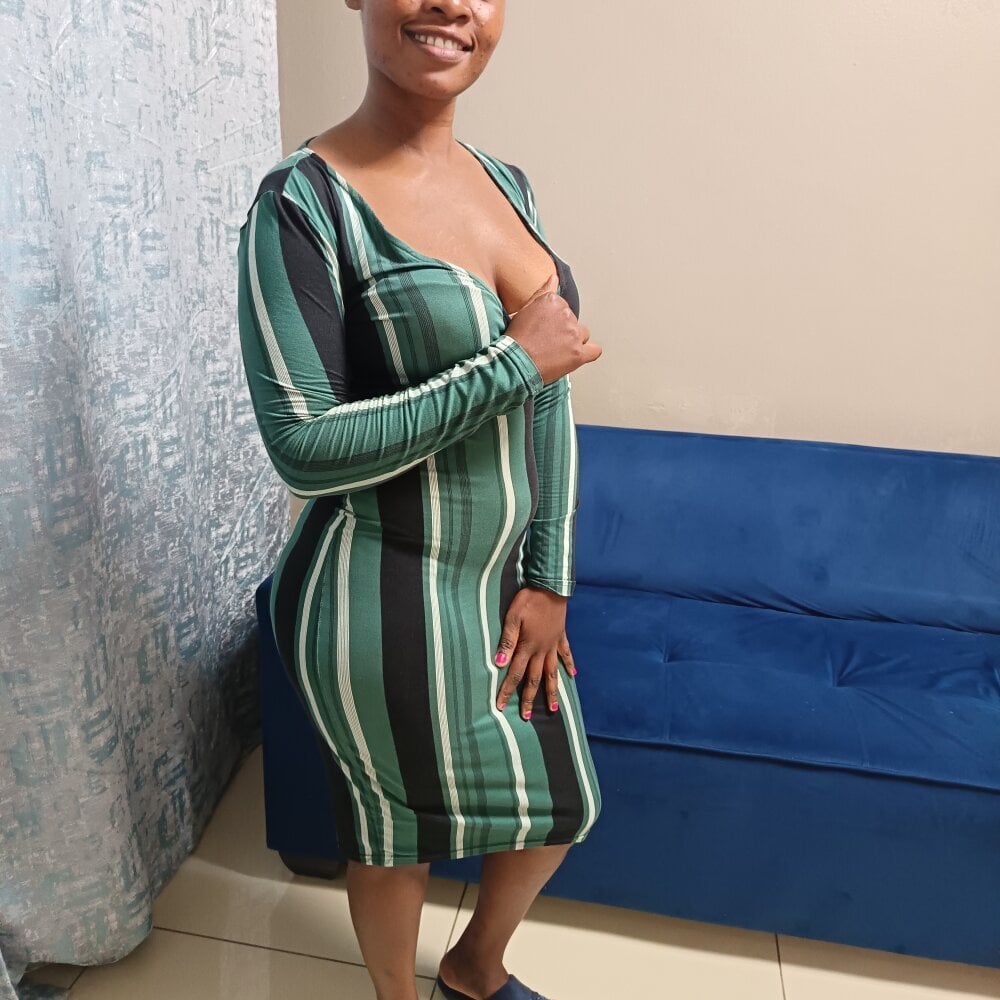 CherieBlushX Chatroom