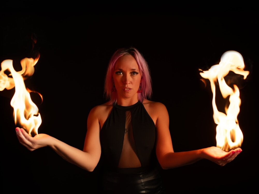 Cherries_dk Chatroom