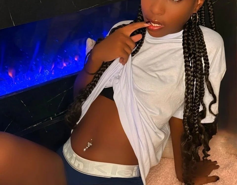 Chiara-Roux Chatroom