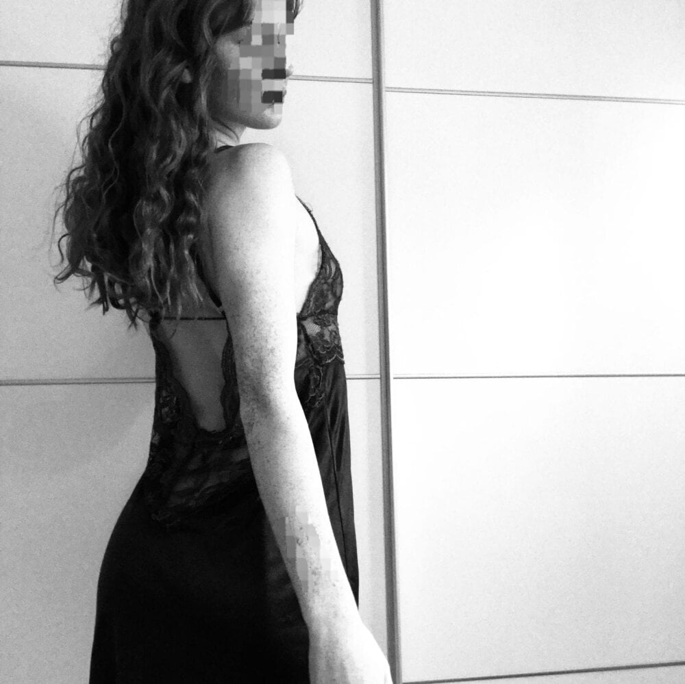 Chiara-Voss Chatroom