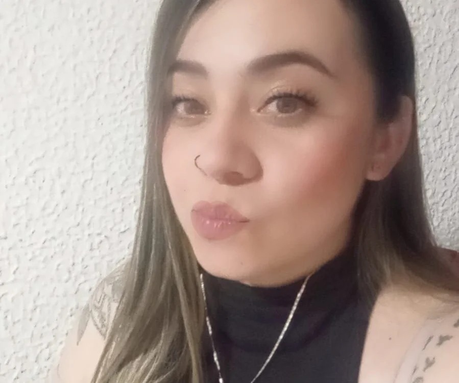 Chloe_Beaumont Chatroom