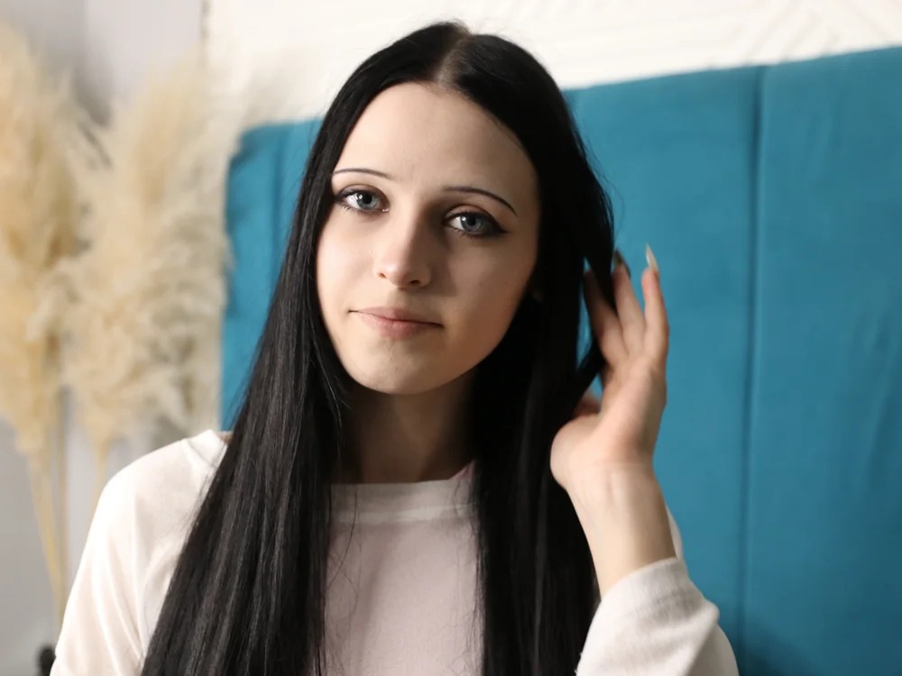 Chloe_Kingsley Chatroom