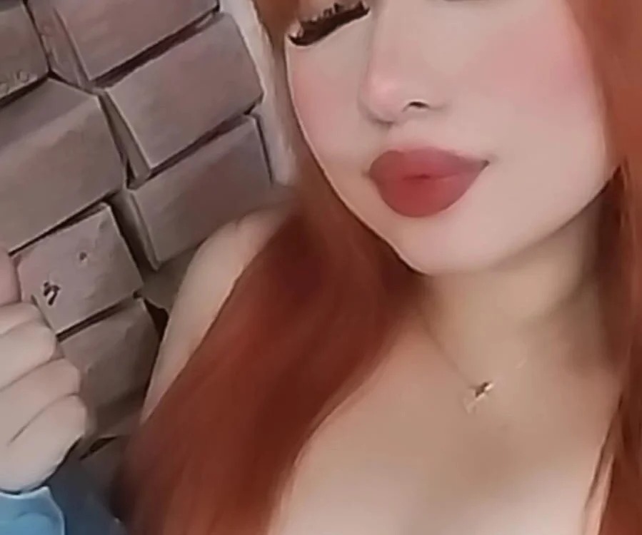 Chloe_boom Chatroom