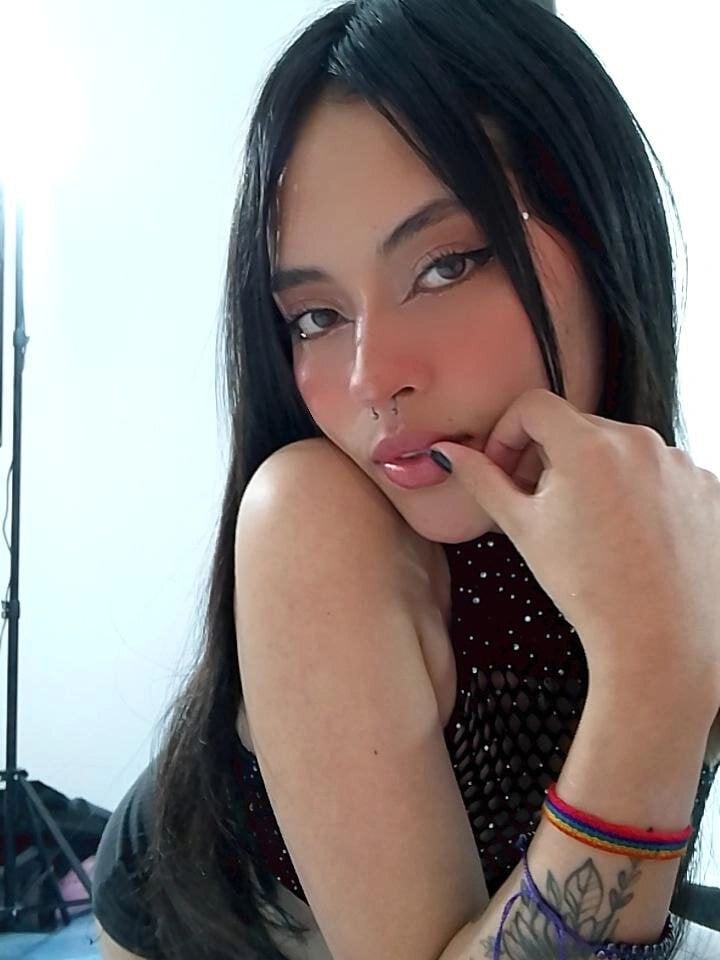 Chloe_fischer_ Chatroom