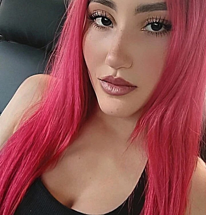 Chloe_grey__ Chatroom