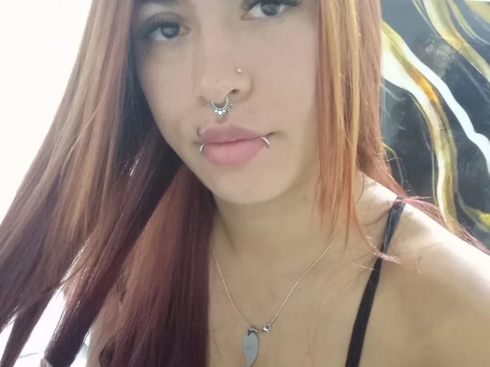 ChloeeLopezz Chatroom