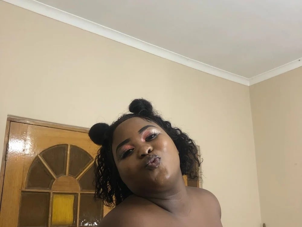 ChocolateChubbyx Chatroom