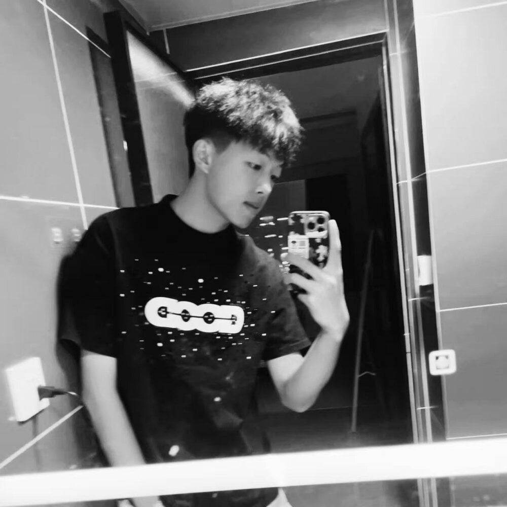 Chocolates-001 Chatroom