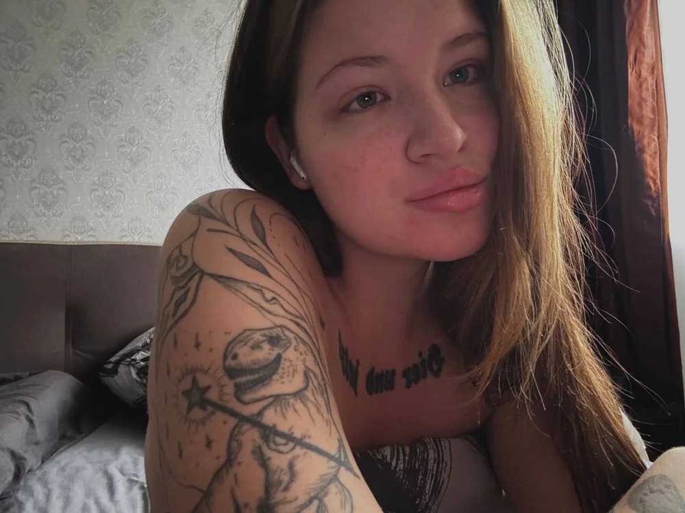 ChristineNelson Chatroom