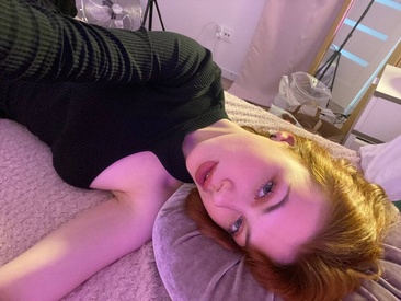 christywow