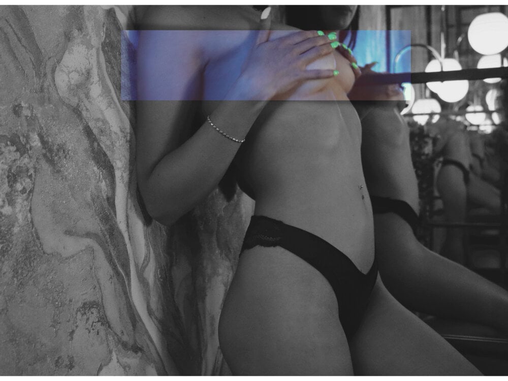 Christy_Calypso Chatroom