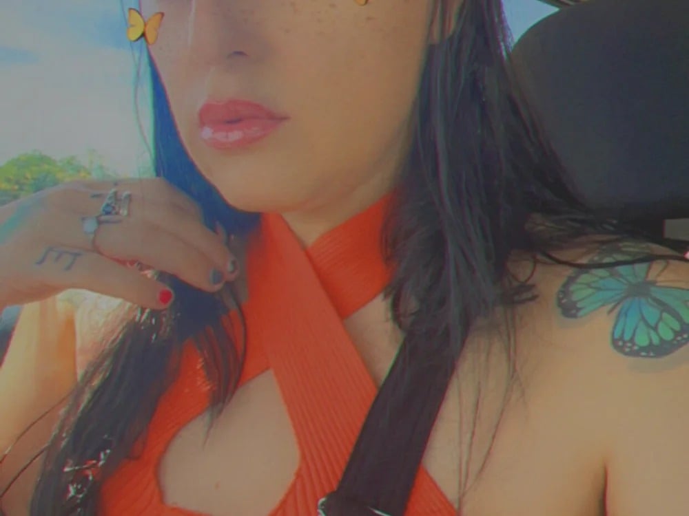 Chula-Ella Chatroom