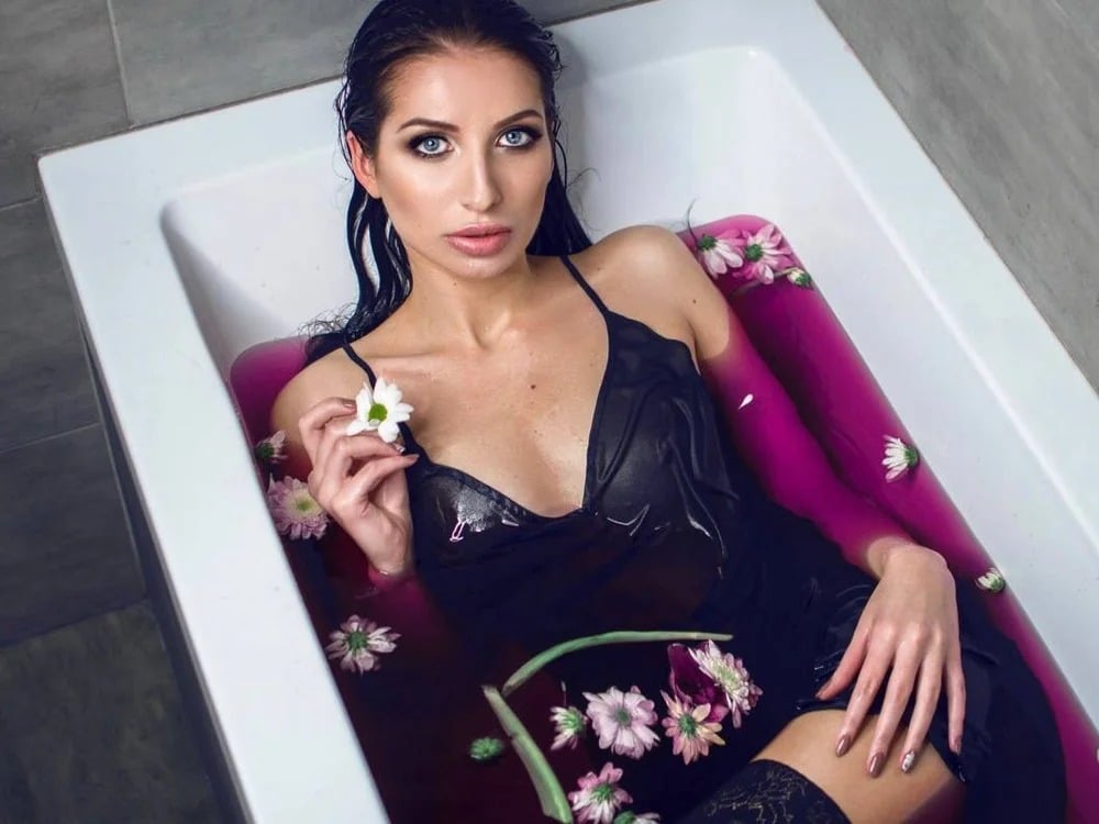 Cireya Chatroom