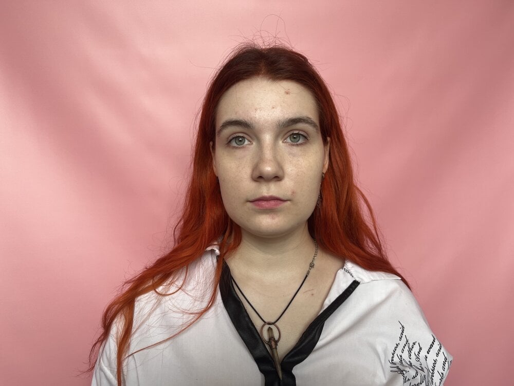 ClarindaHubbartt Chatroom