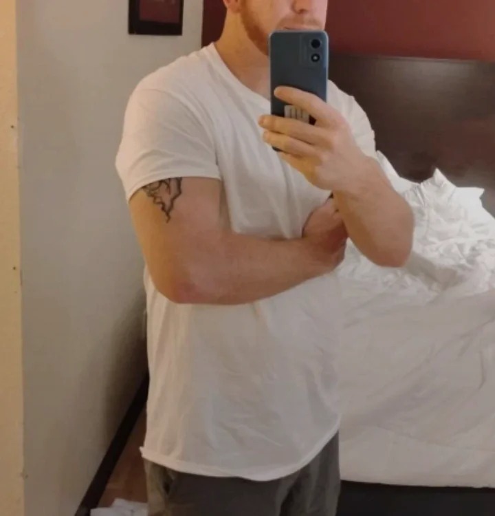Clarkodile95 Chatroom