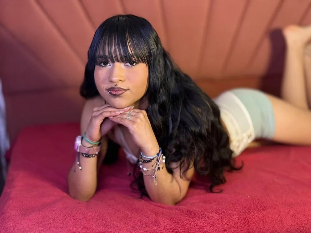 Cloe_Rivas Chatroom