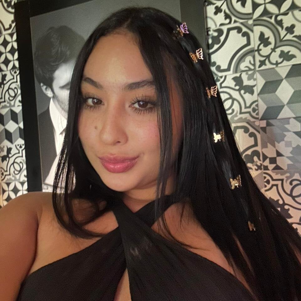 Cloe_sm Chatroom