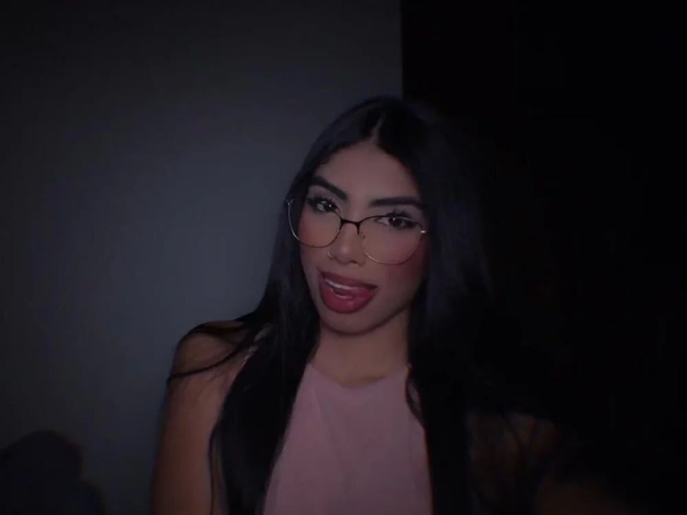 Cloee_williams Chatroom