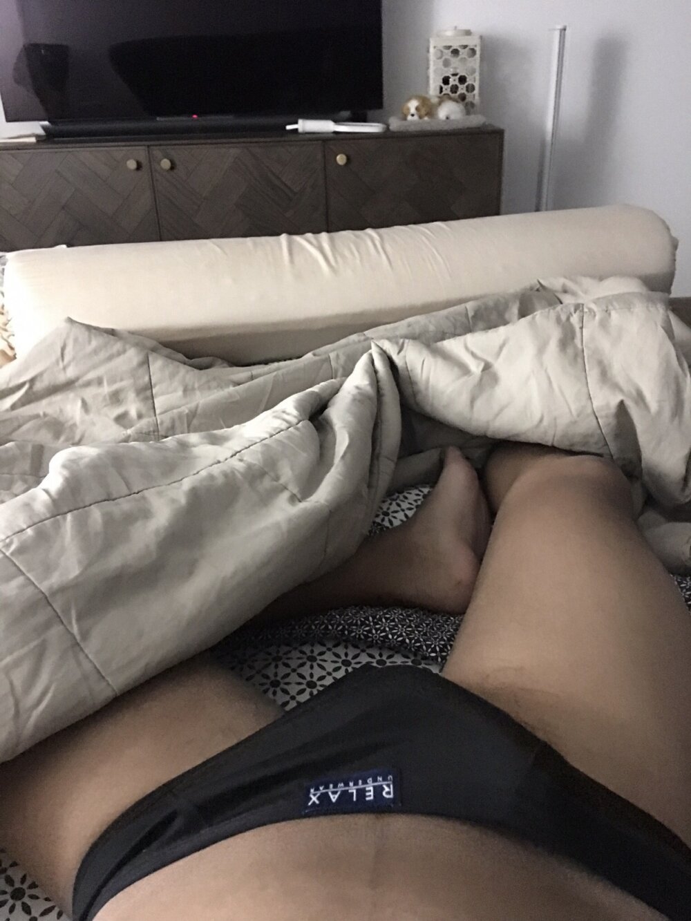 Cloudy_Binhandsome Chatroom