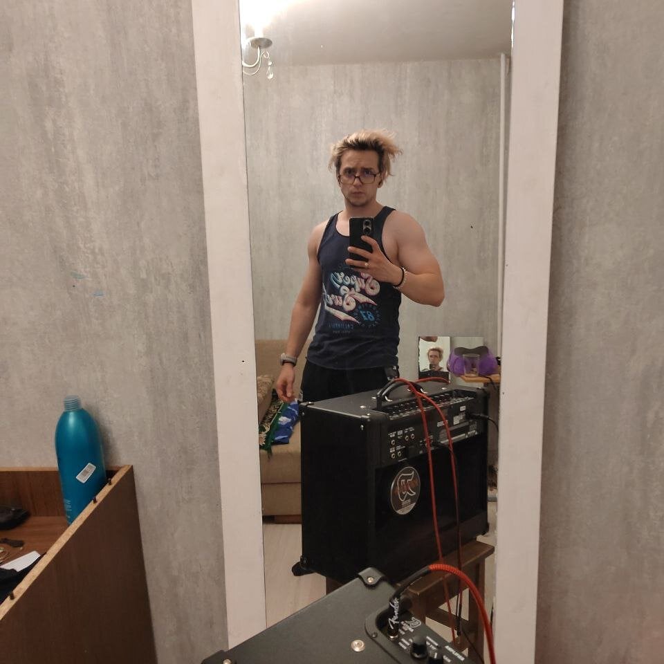 Consta_Push Chatroom