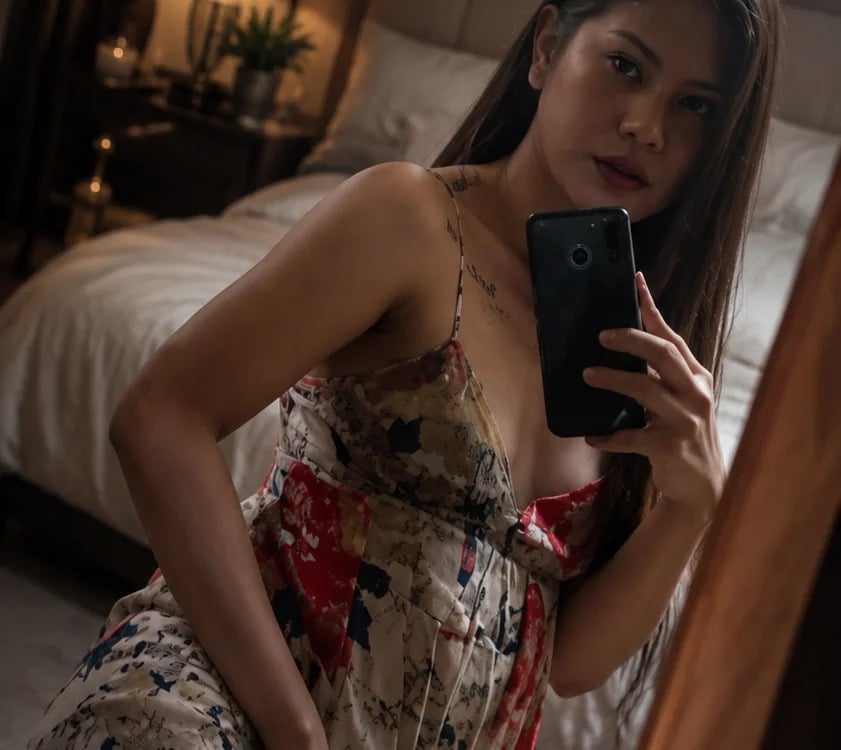 Countess_Scarlet Chatroom