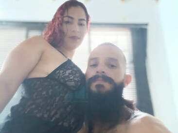 couple-gold69