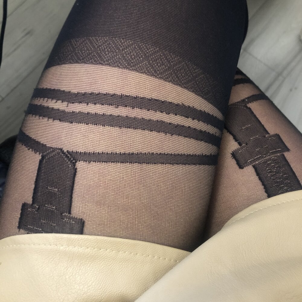 CrazyCorina Chatroom