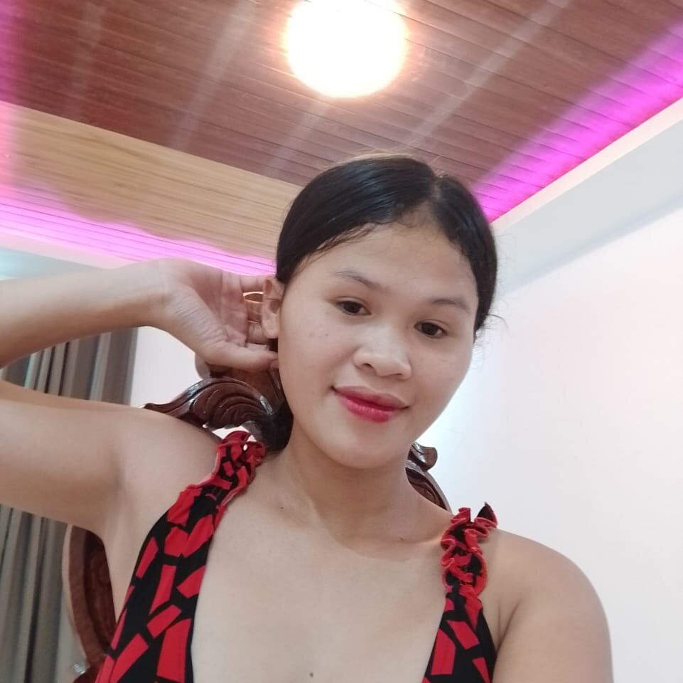 CreamyPussy18 Chatroom