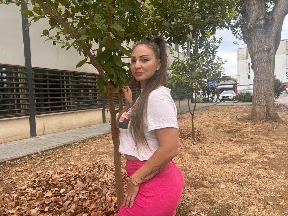 Cristalmegan Chatroom