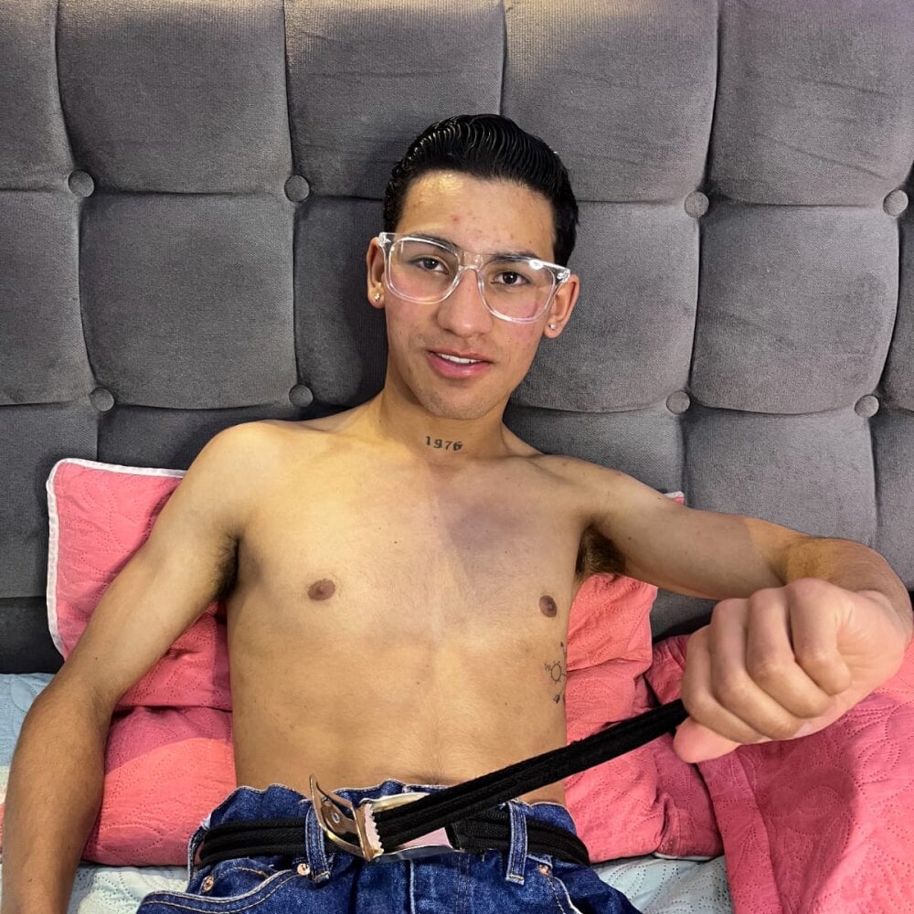 CristopherDeus Chatroom