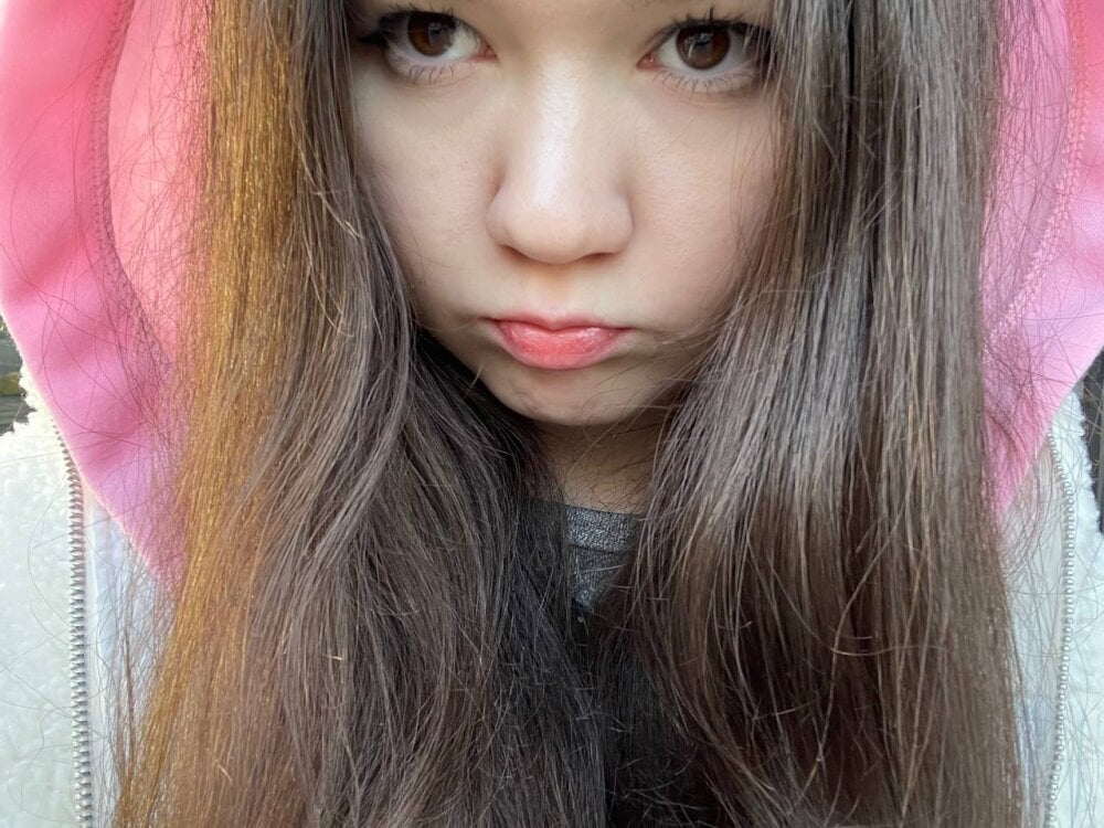 CrunchBerries Chatroom