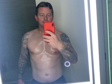 crusher19830's Live Webcam crusher19830