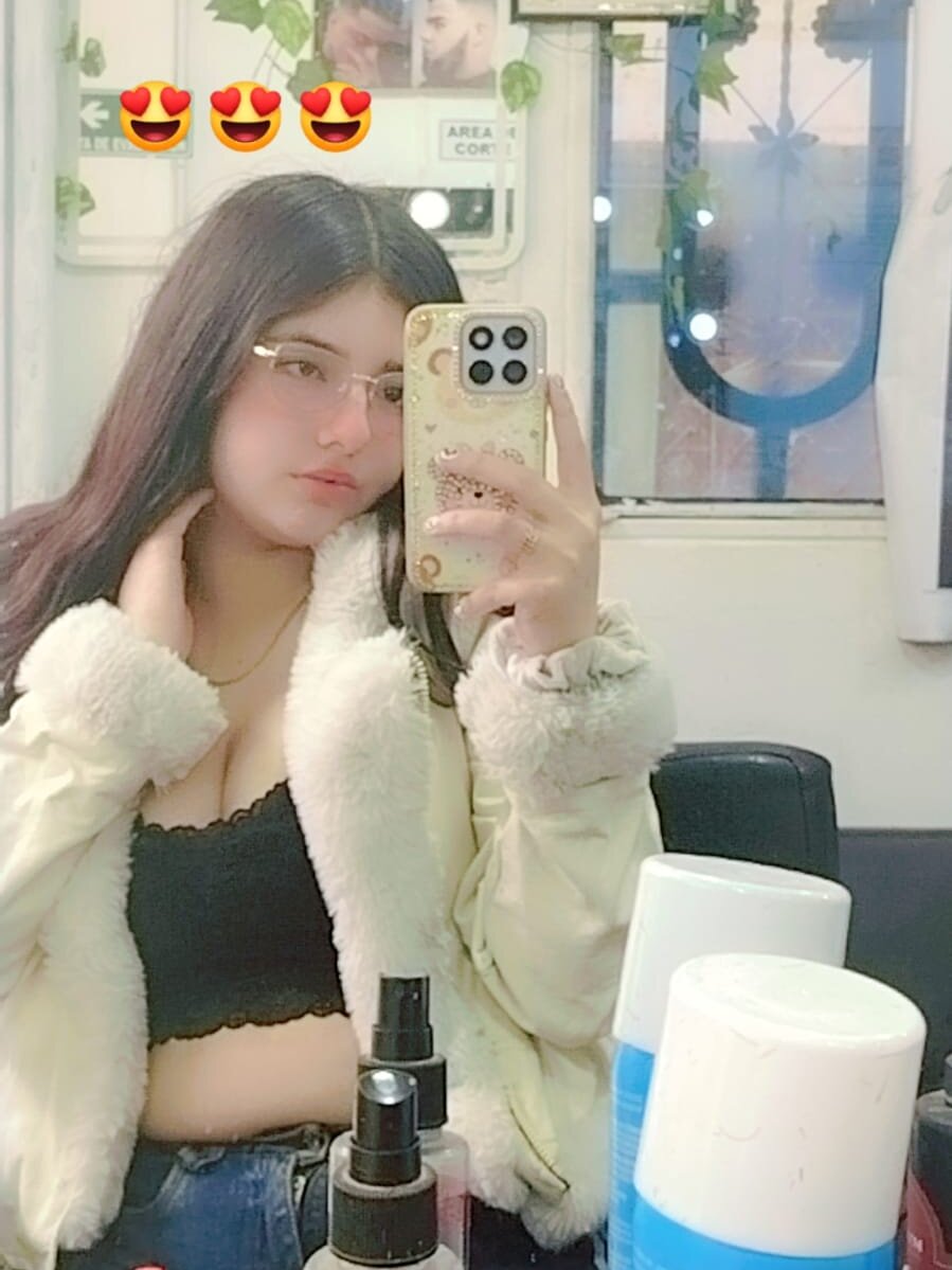 Crystal1_b_ Chatroom