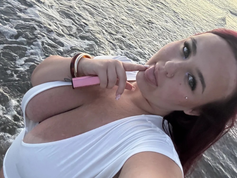 CrystalWhitexo Chatroom