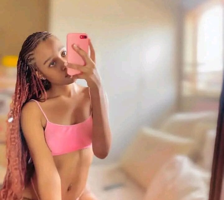 Cuddlykitten_20 Chatroom