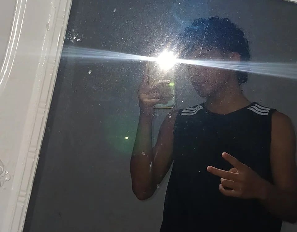 Curly_Phillip Chatroom