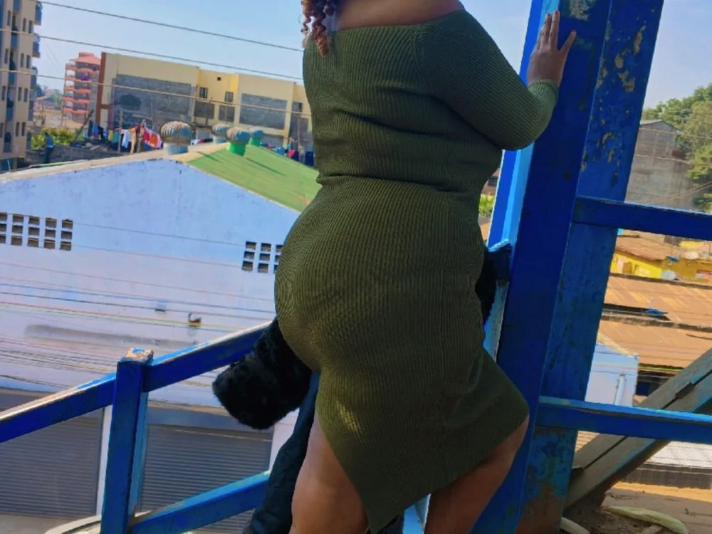 Curvylady_ Chatroom