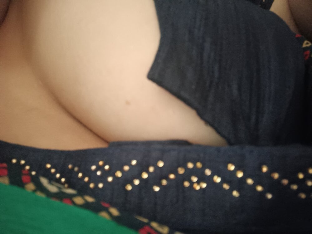 Curvyritu01 Chatroom