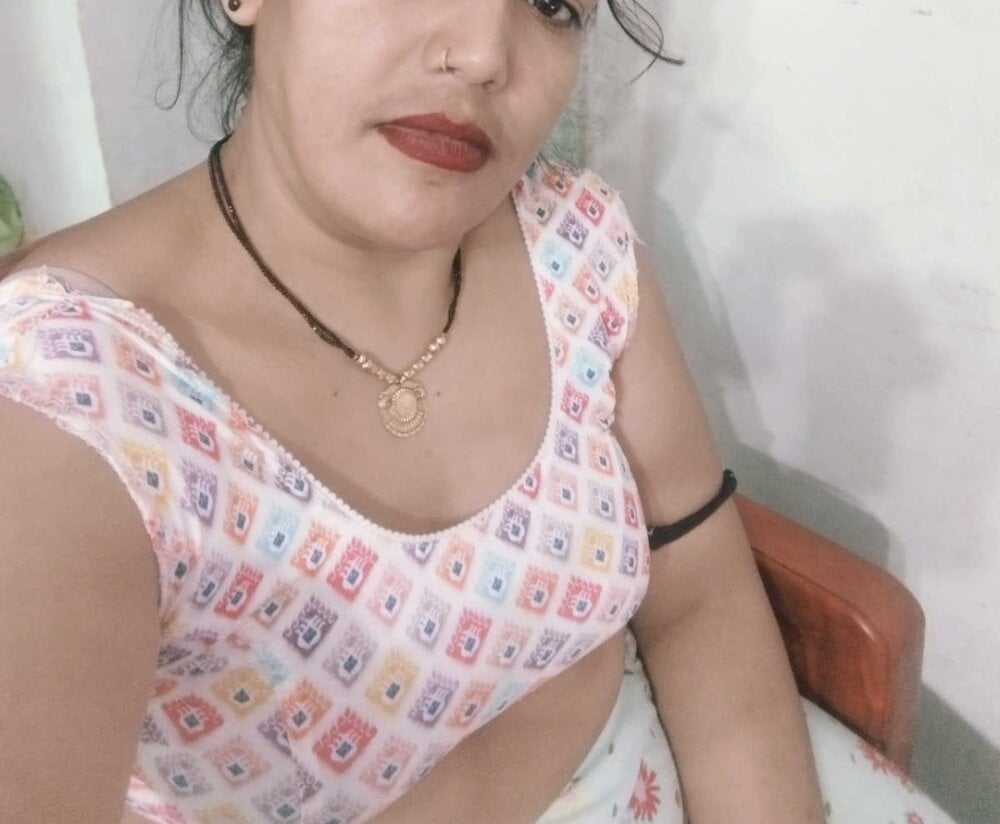 Cut_yashvanti Chatroom