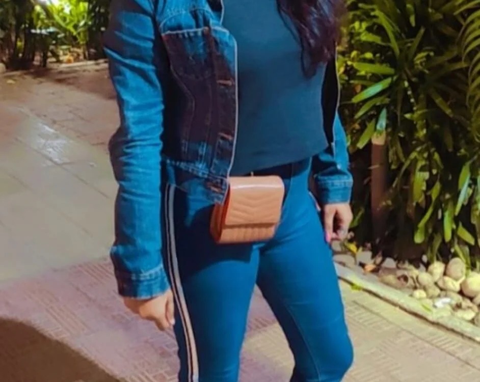 Cute-Anchal Chatroom