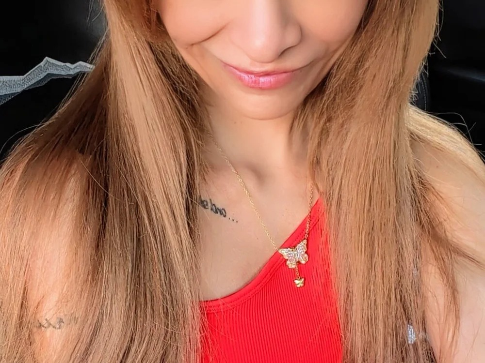 CuteAngelinaa Chatroom