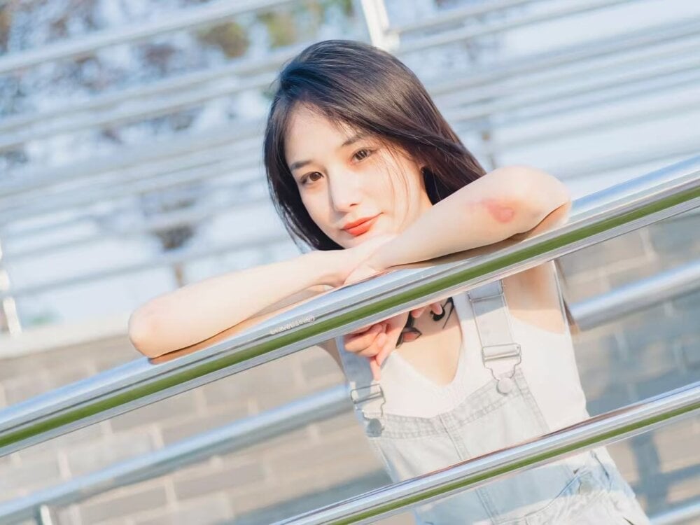 CuteBaby-001 Chatroom